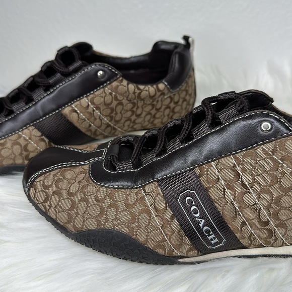 EUC Coach “Kelsie” signature logo in khaki, women's size 7.5 - Picture 4 of 11